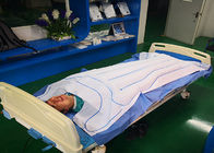 بطانيات تدفئة مستشفى للكبار في غرفة العمليات حماية كاملة لجسم المريض