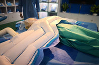 نصف بطانية تدفئة للمريض في الجزء العلوي من الجسم أثناء الإجراءات في الأجزاء السفلية من الجسم